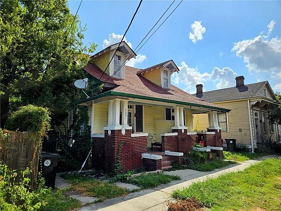 3rd image of 2229-31 Barracks St