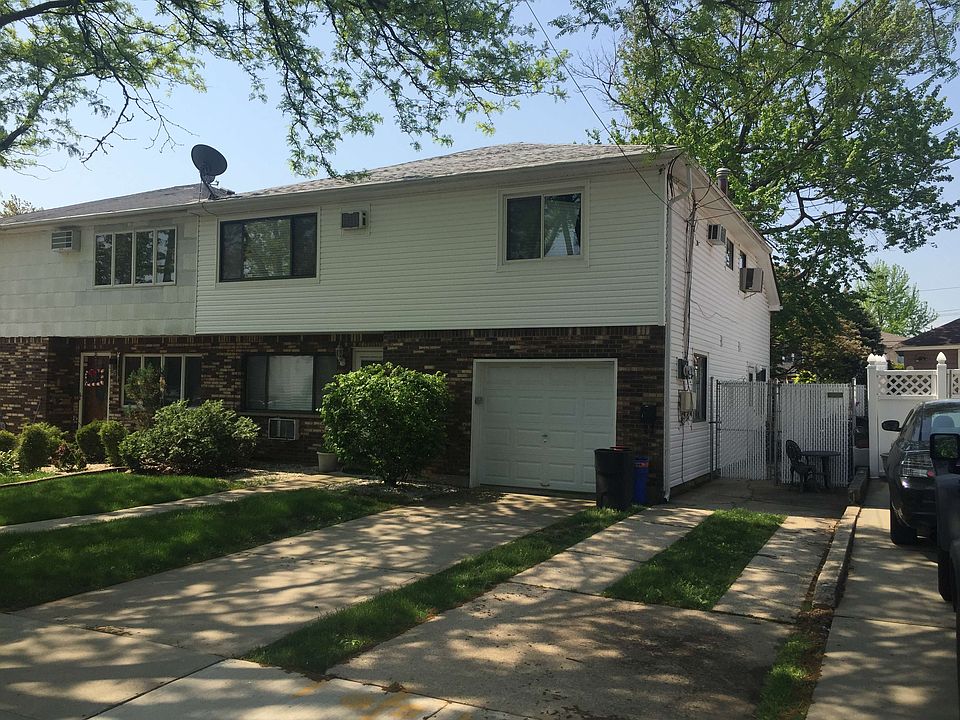 1st image of 90 Armstrong Ave