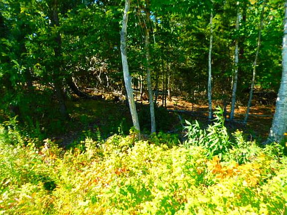 4th image of 471 Copeland Hill Road
