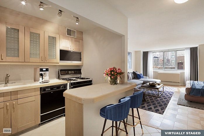 1st image of 345 E 93rd St APT 2D