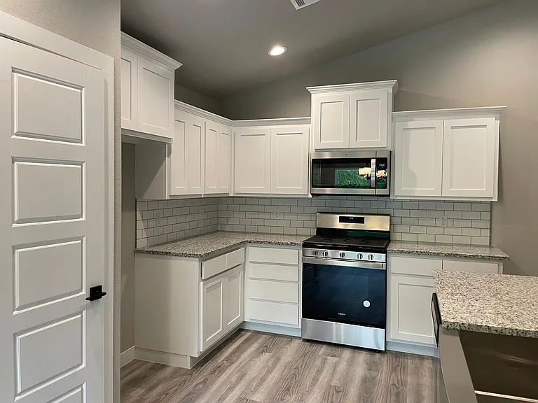 7313 S Walnut Ave — Photo 12