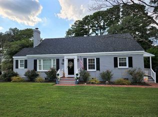 407 Lafayette St, Clinton, NC 28328