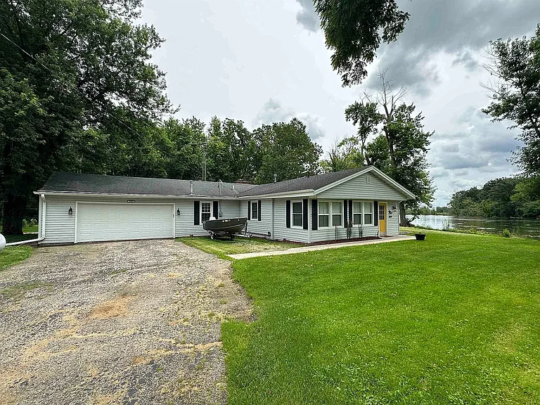5268 S Christianson Rd — Photo 2