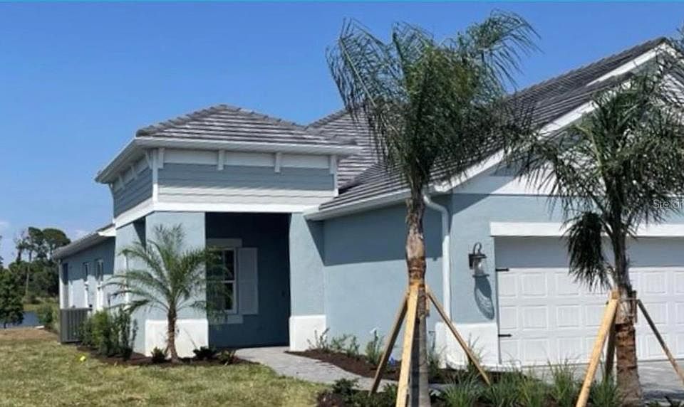 1st image of 10141 LAKE WALES CIRCLE
