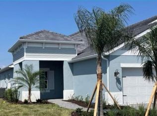 10141 Lake Wales Cir, Sarasota, FL 34241