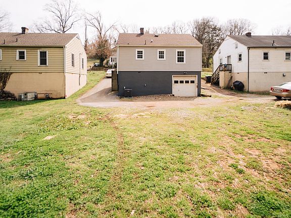 2nd image of 1041 Valley Ave