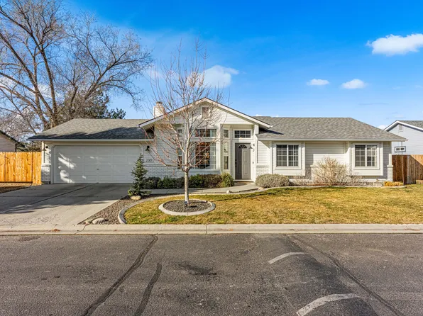 2301 N Yonkers Ln, Boise, ID 83704