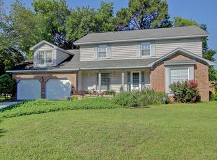 12 Hobonny Ln, Charleston, SC 29407