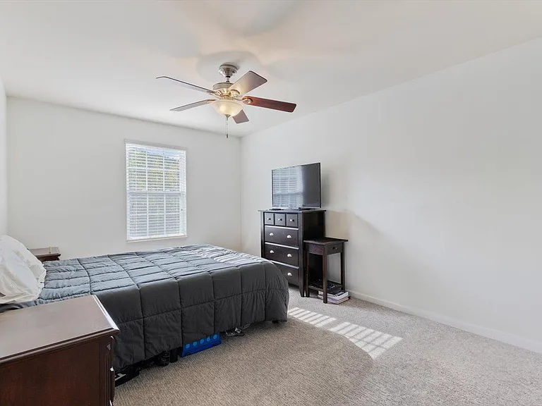 2349 Traemoor Village Pl — Photo 15