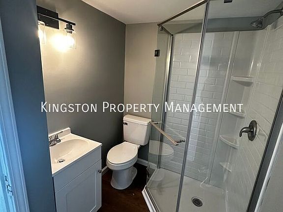 3rd image of 930 Holmes St #201
