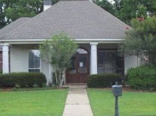 17915 Glen Park Dr, Baton Rouge, LA 70817