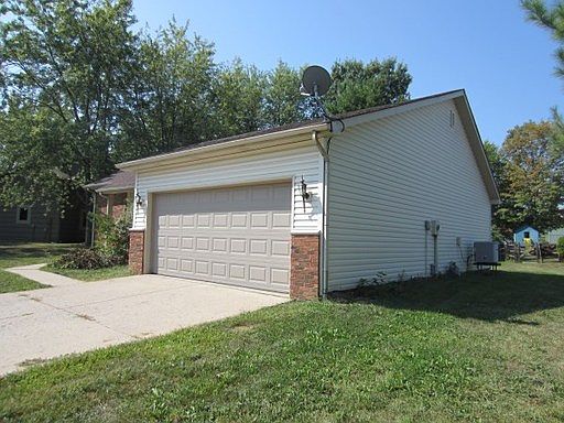 2nd image of 6348 Latona Ct