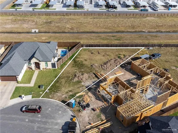 5102 N Robin Ave, Pharr, TX 78577