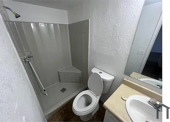 2838 E Marconi Ave #203 — Photo 17