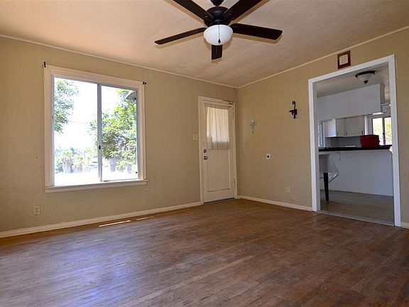 2nd image of 474 Valerie Dr