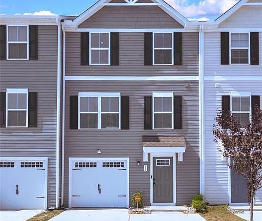 2nd image of 98 Clara Ct