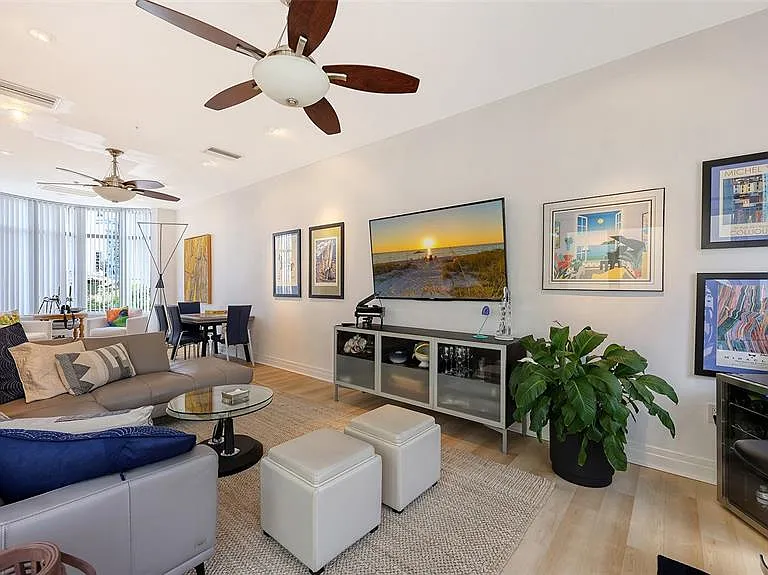 235 Cocoanut Ave #128E — Photo 51