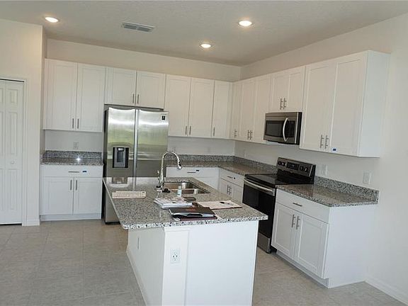 2nd image of 1677 Way Of Peace Ln
