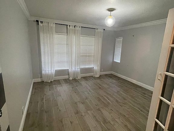 5th image of 1911 Tampa Bay Dr