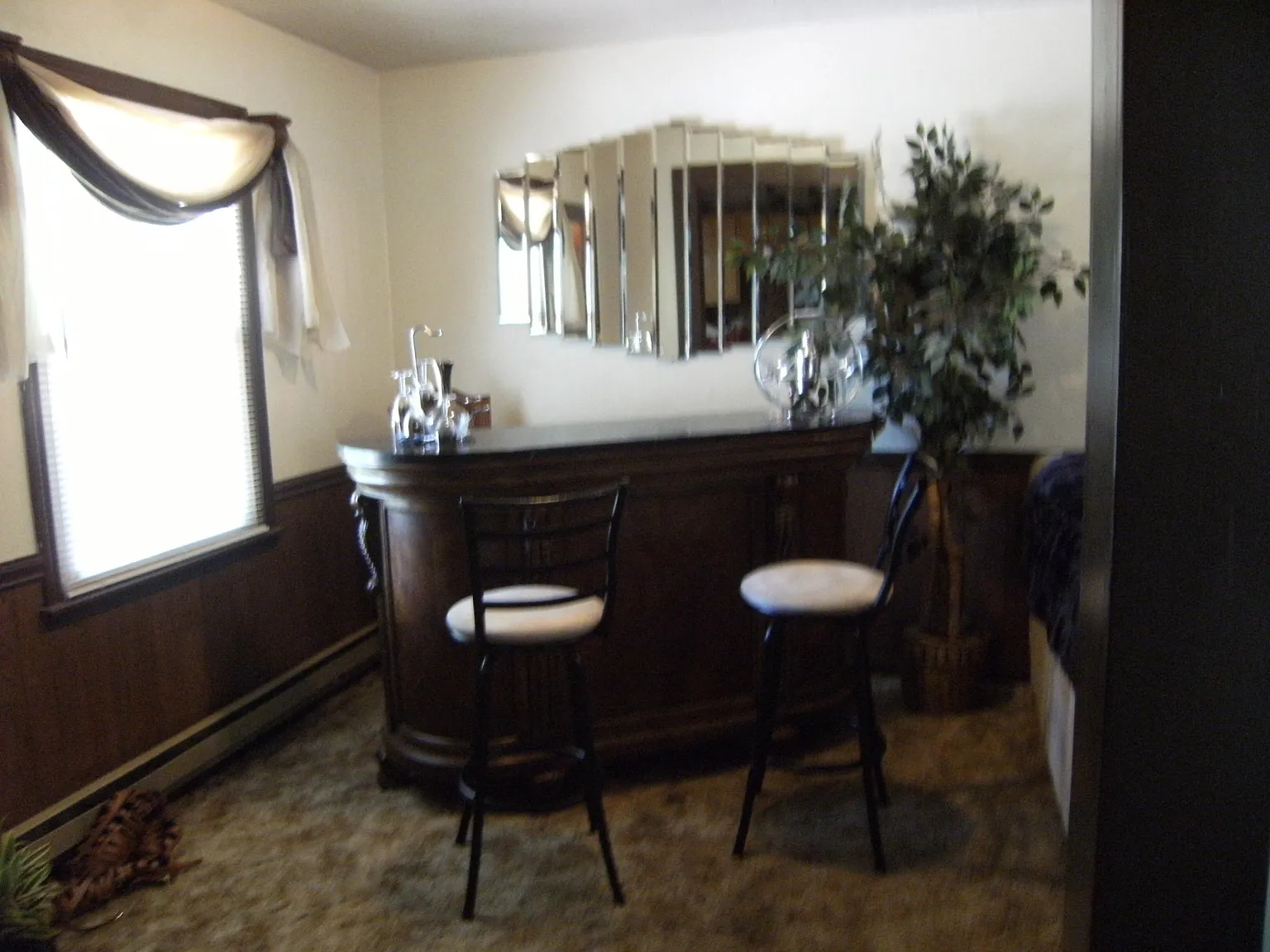 3 bed, 964 sqft, $1,295 — Photo 4