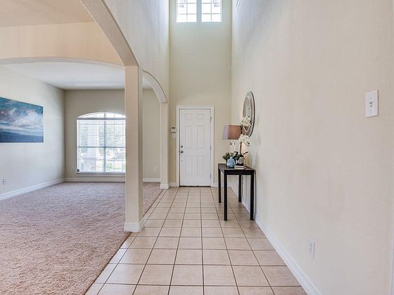 3rd image of 2109 Prescott Downs Dr