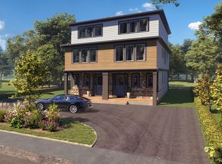 1661 Centre St FLOOR 1, Newton Highlands, MA 02461