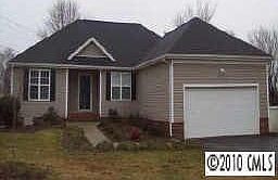 1st image of 111 Angel Oaks Dr