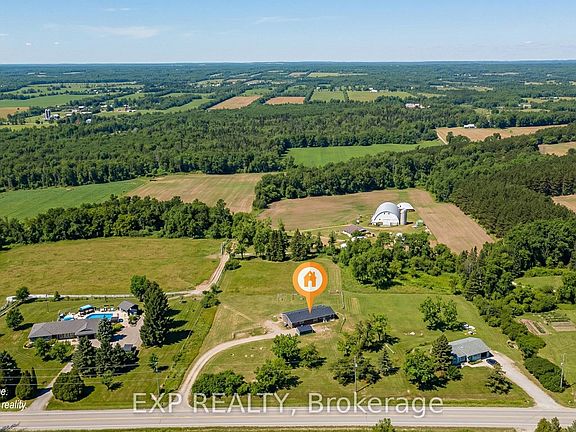2nd image of 715 Moira Rd