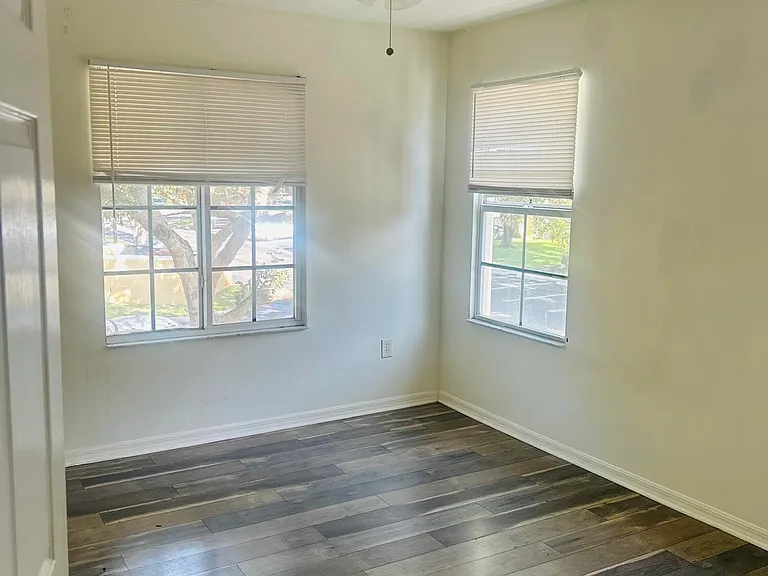 4211 San Marino Blvd #201 — Photo 9