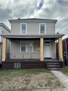 1131 12th St, Mc Kees Rocks, PA, 15136
