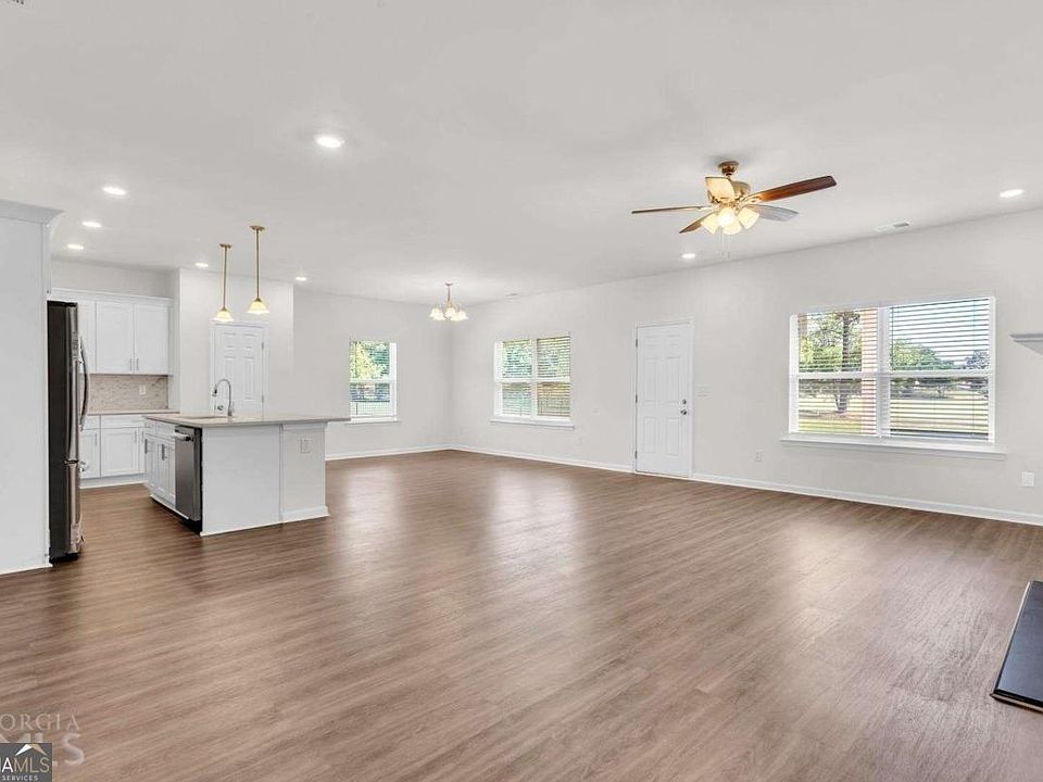 1st image of 860 N Bethany Rd