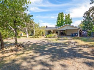 3506 New Ray Rd, Central Pt, OR 97502