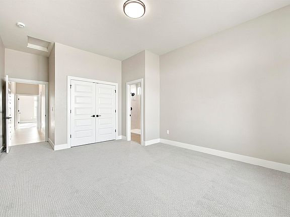 5th image of 8402 Axil Ln