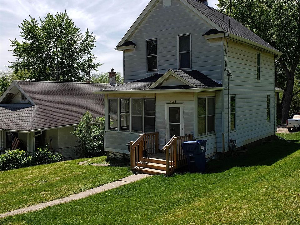 922 Washington St, Davenport, IA 52804 Zillow