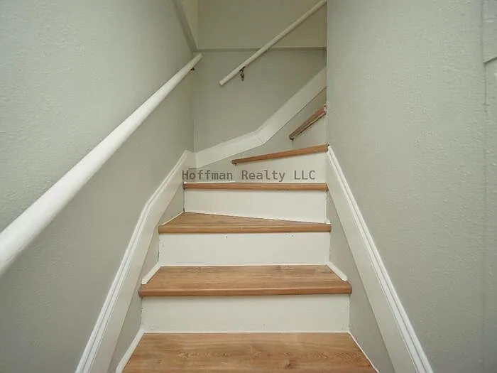 916 E 25th Ave — Photo 28