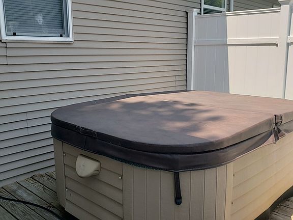 2nd image of 6420 Olie Ln