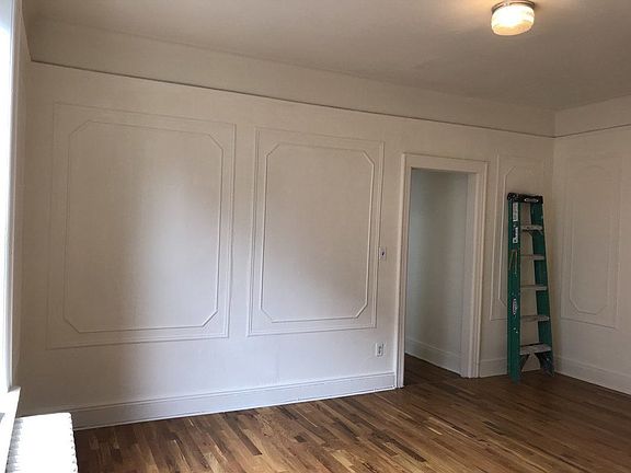 2nd image of 4130 43rd St #D4