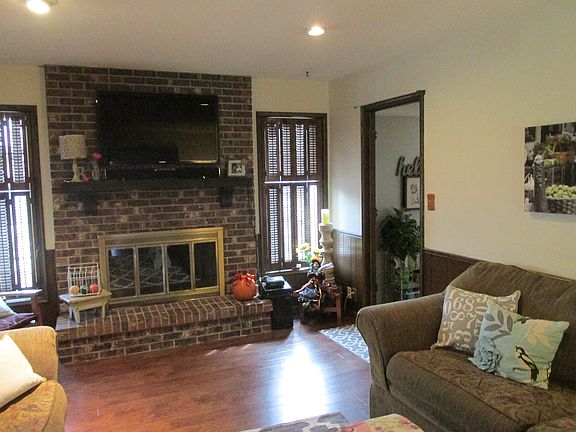 3rd image of 2506 N Tyler St