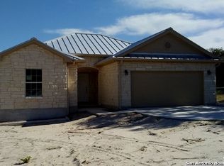 244 Great Oaks Blvd, La Vernia, TX 78121