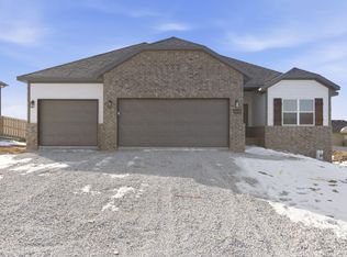 2620 W Webb Road, Ozark, MO 65721