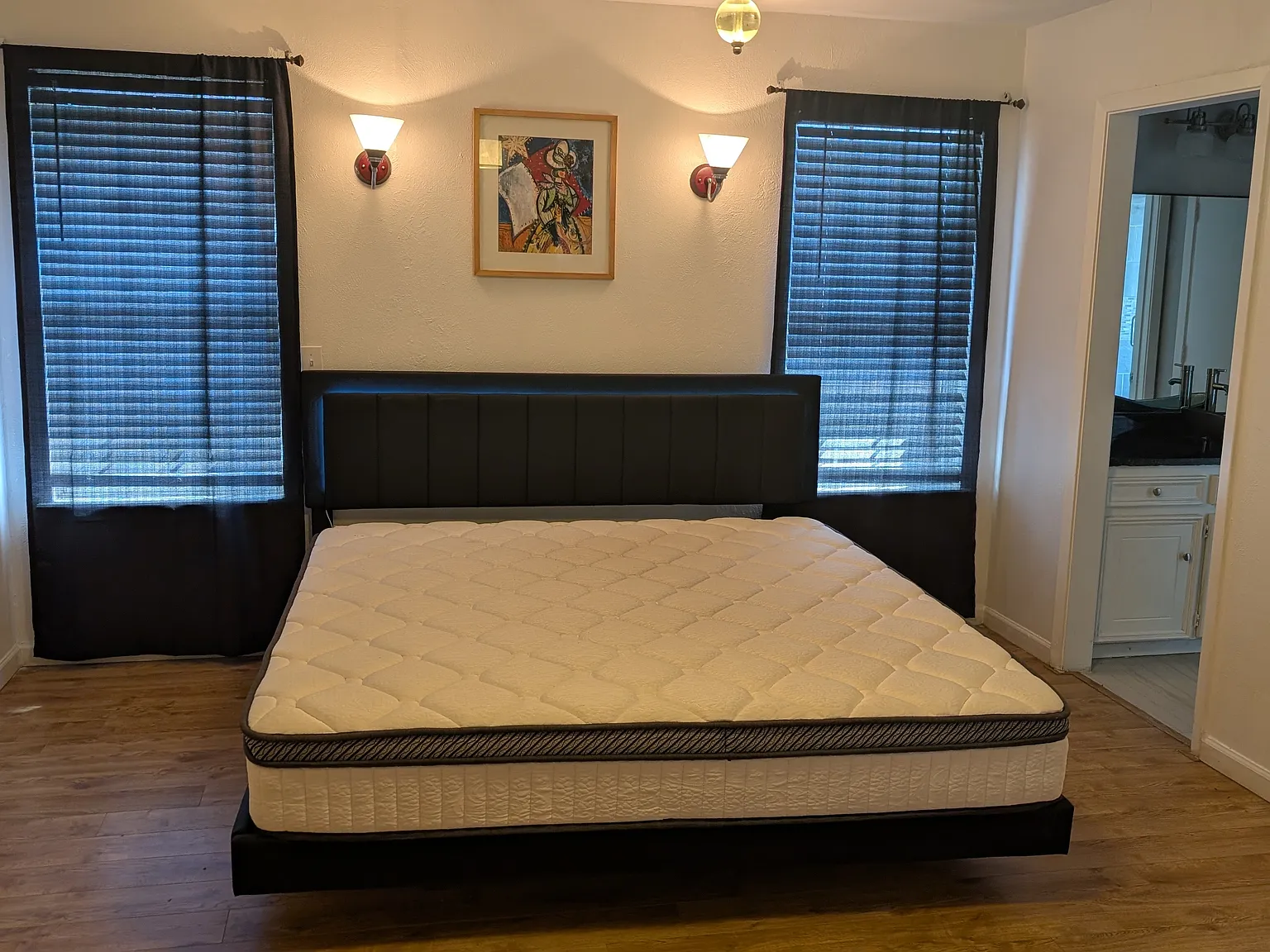 4 bed, 3047 sqft, $840 — Photo 1
