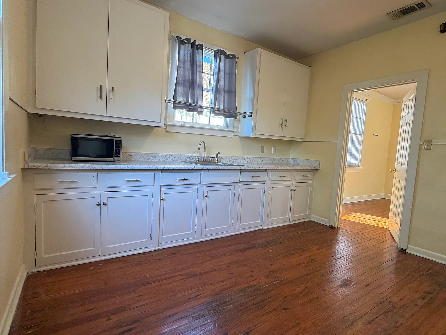 2669 Gladiolus Street — Photo 4