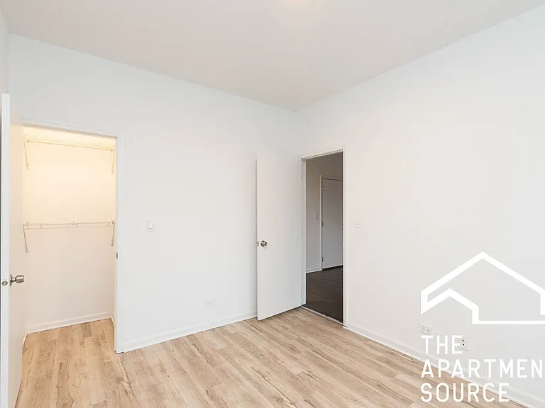 5064 N Winthrop Ave #313 — Photo 8