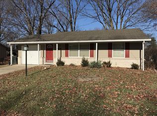 31 Country Hill Rd, Saint Peters, MO 63376