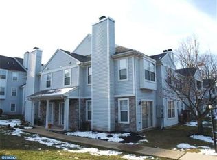 511 Mews Dr, Sellersville, PA 18960