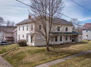 32 Penn Ave, Greenville, PA