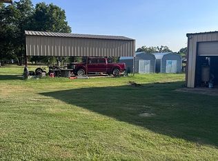 320 Waco St, Avery, TX 75554