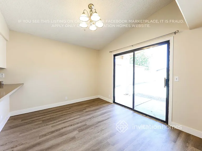 11134 N 82nd Dr — Photo 7