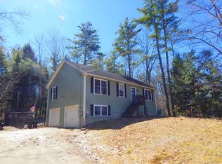 69 Old Rochester Rd, Center Barnstead, NH 03225