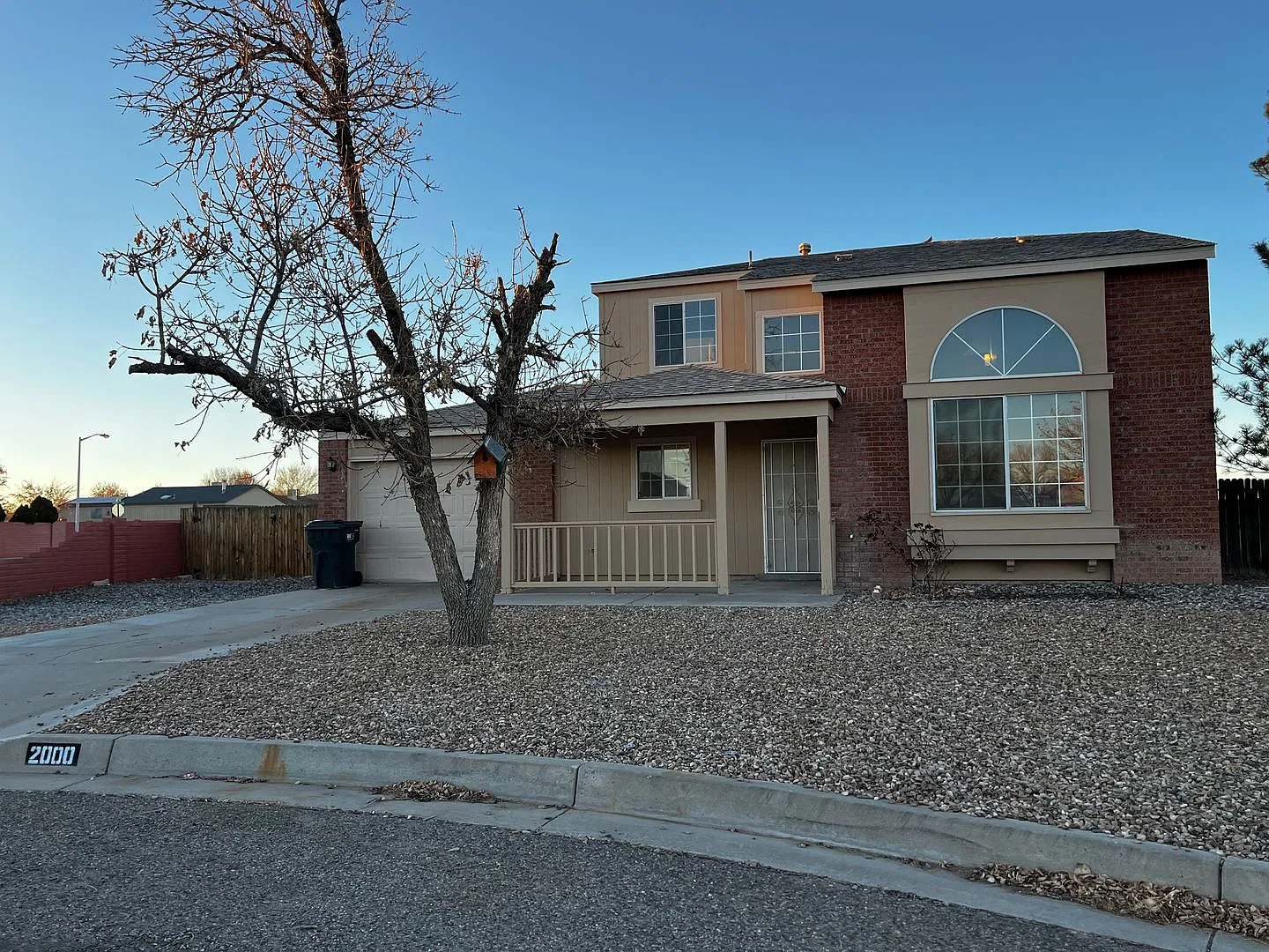 Great 2 story home in Rio Rancho — Photo 1